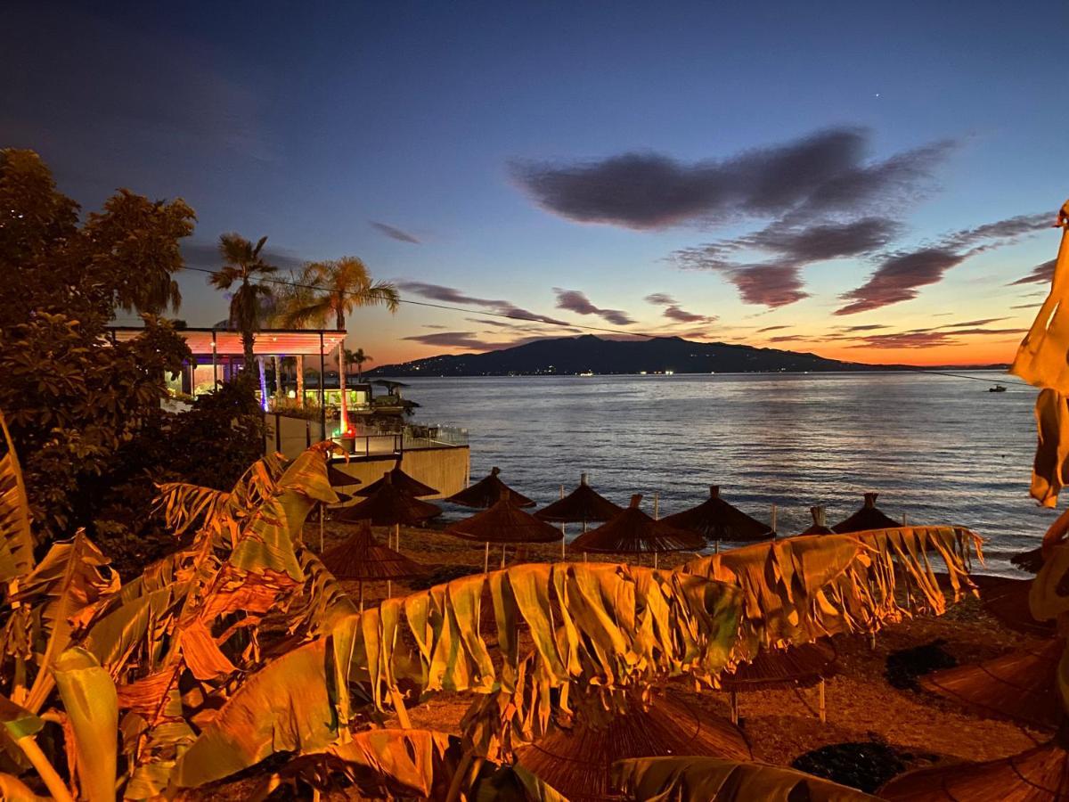 Hotel Metali Sarande Bagian luar foto